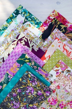 Art Gallery Fat Quarter Bundle 365 FIFTH AVE Big Floral Fabrics 16 Piece Quilting Fabric